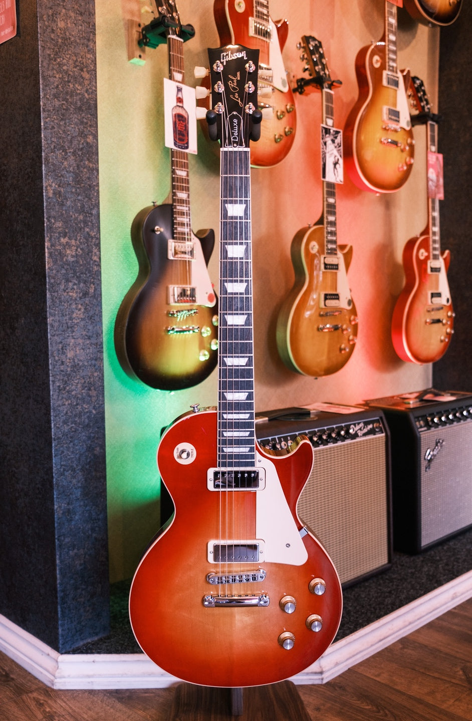 Gibson Les Paul Deluxe 70s LP Electric Guitar Cherry Sunburst