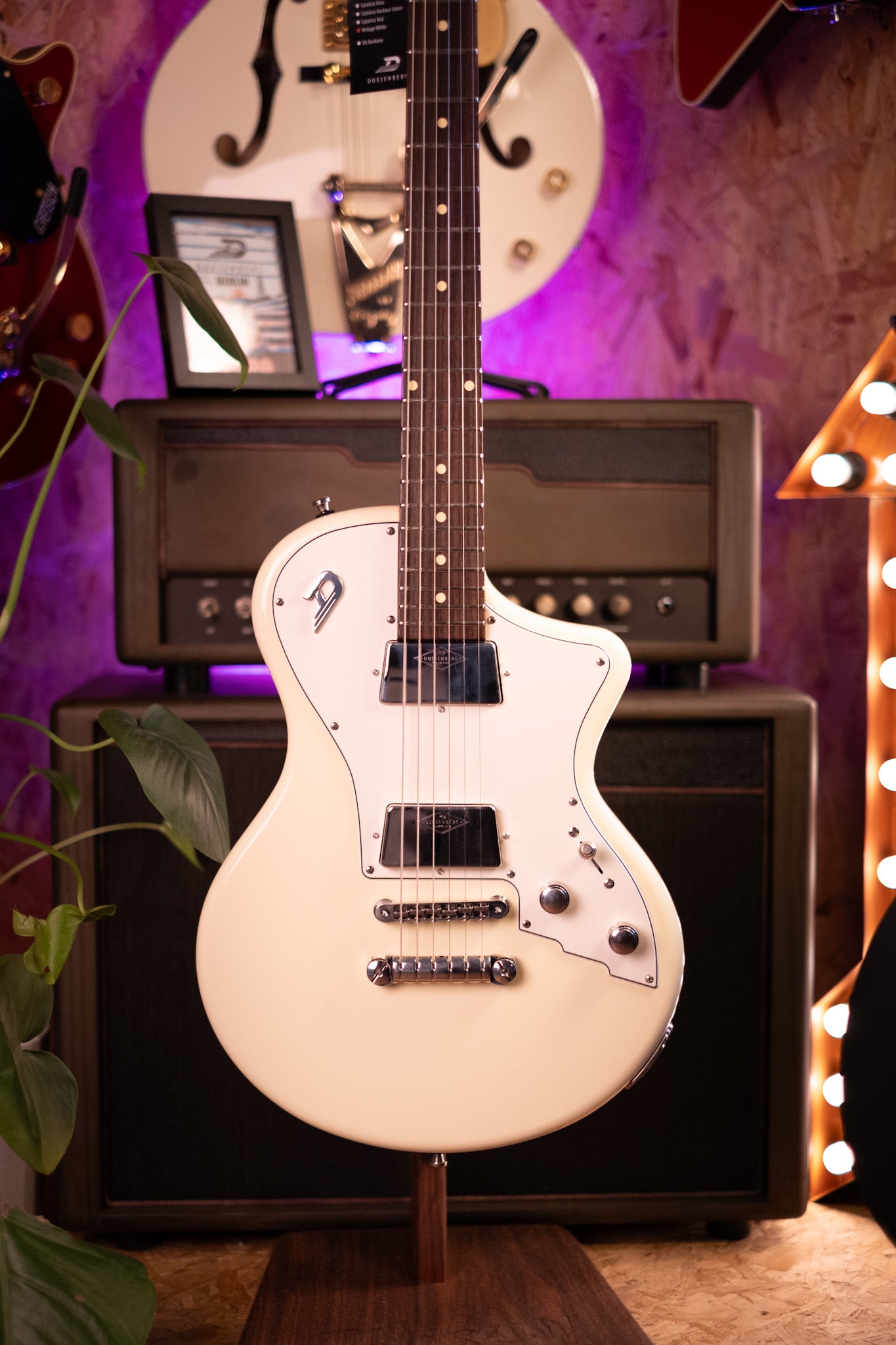 Duesenberg Julietta Vintage White