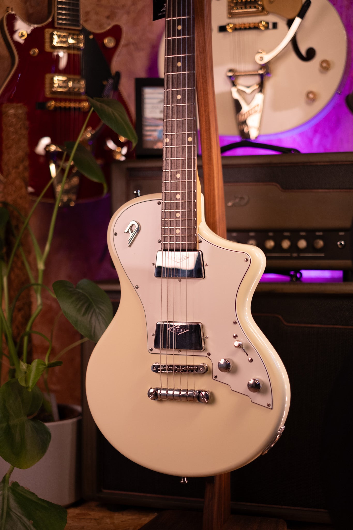 Duesenberg Julietta Vintage White