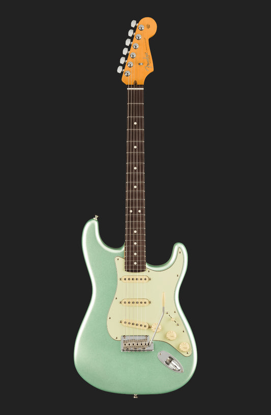 Fender American Professional II Stratocaster®, Rosewood Fingerboard, Mystic Surf Green