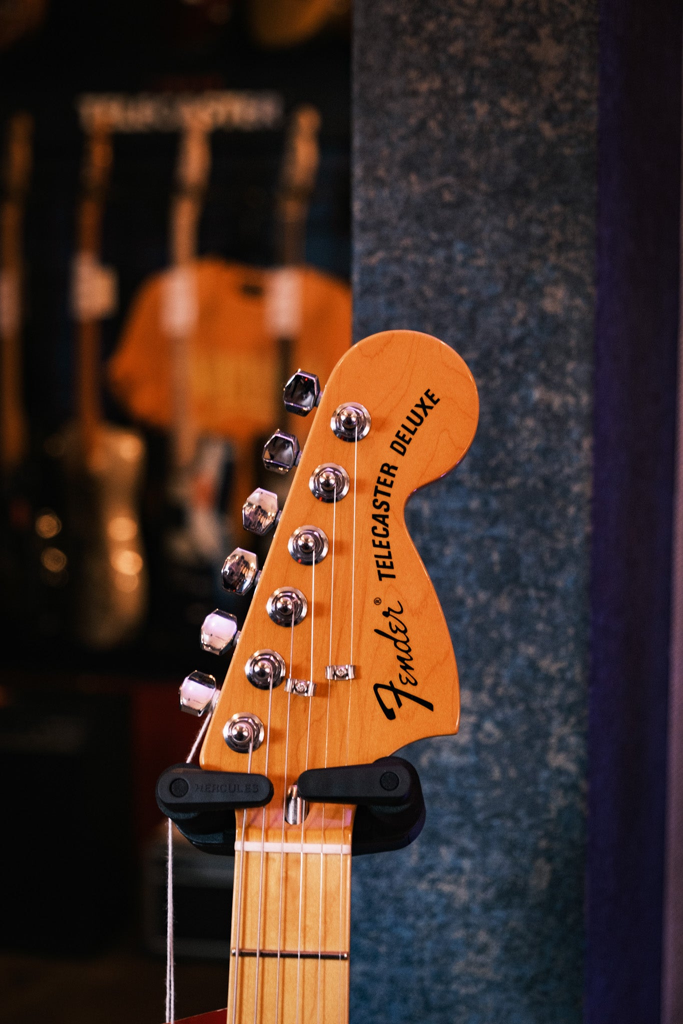 Fender American Vintage II 1975 Telecaster Deluxe - Mocha – Music Bros