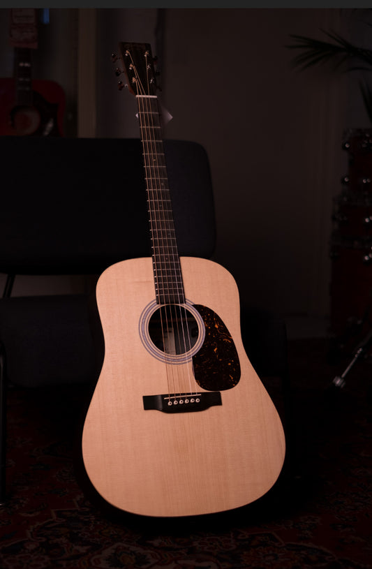 Martin D-X2E Billy Strings Signature