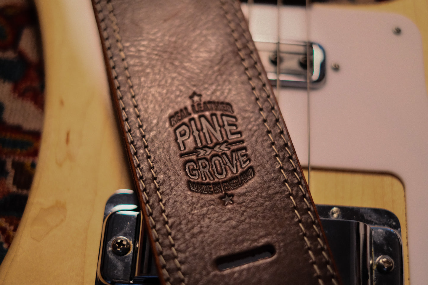 Pinegrove Leather BS53 3" Wide Guitar/Bass Strap Brown w/ Silver Stitch