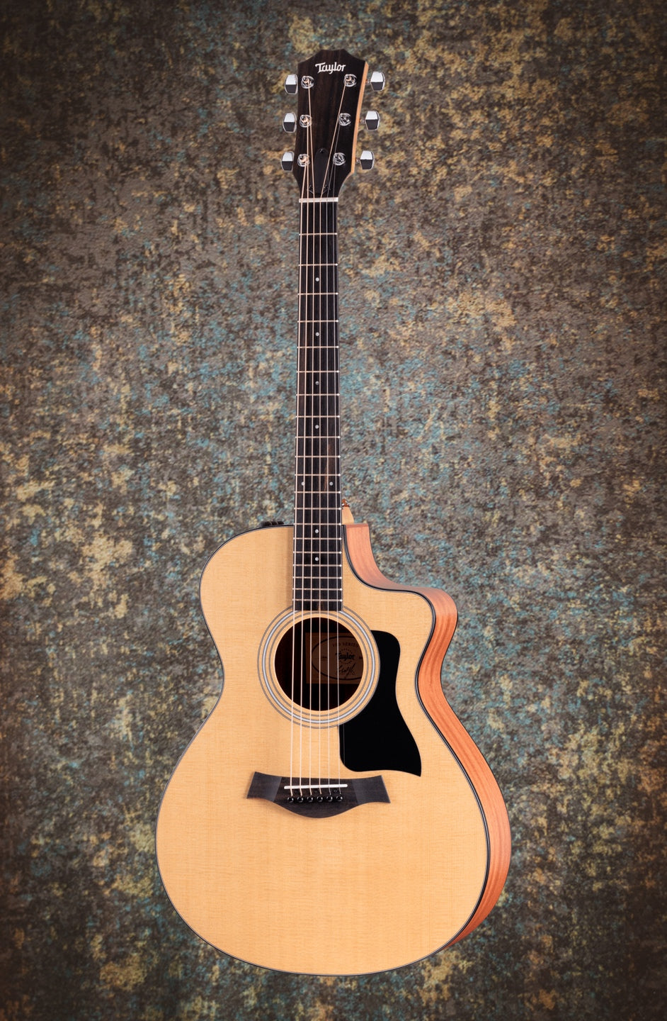 Taylor 112ce Electro Acoustic Grand Concert